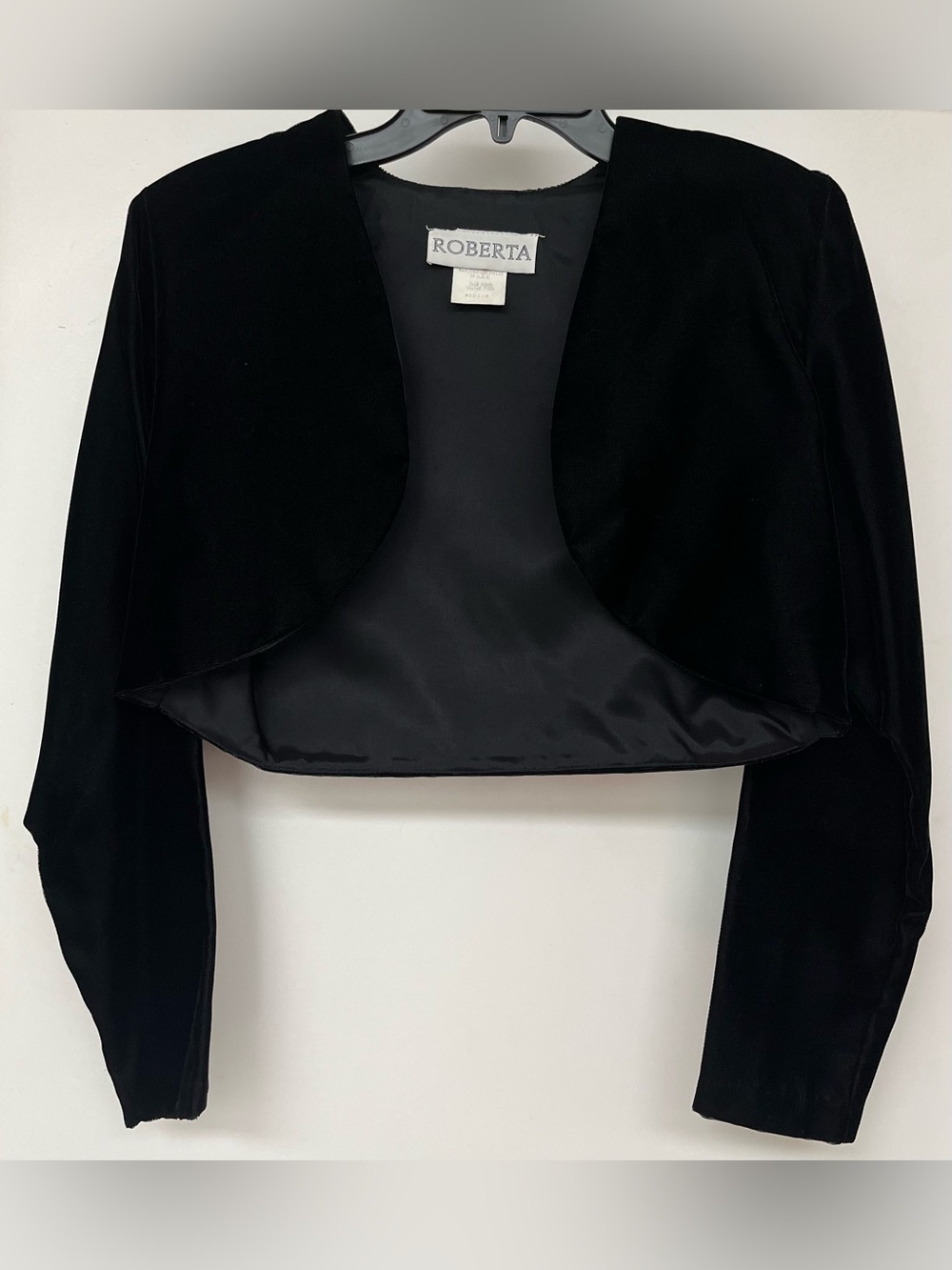 Roberta Black Velvet Boléro Satin-lined Jacket